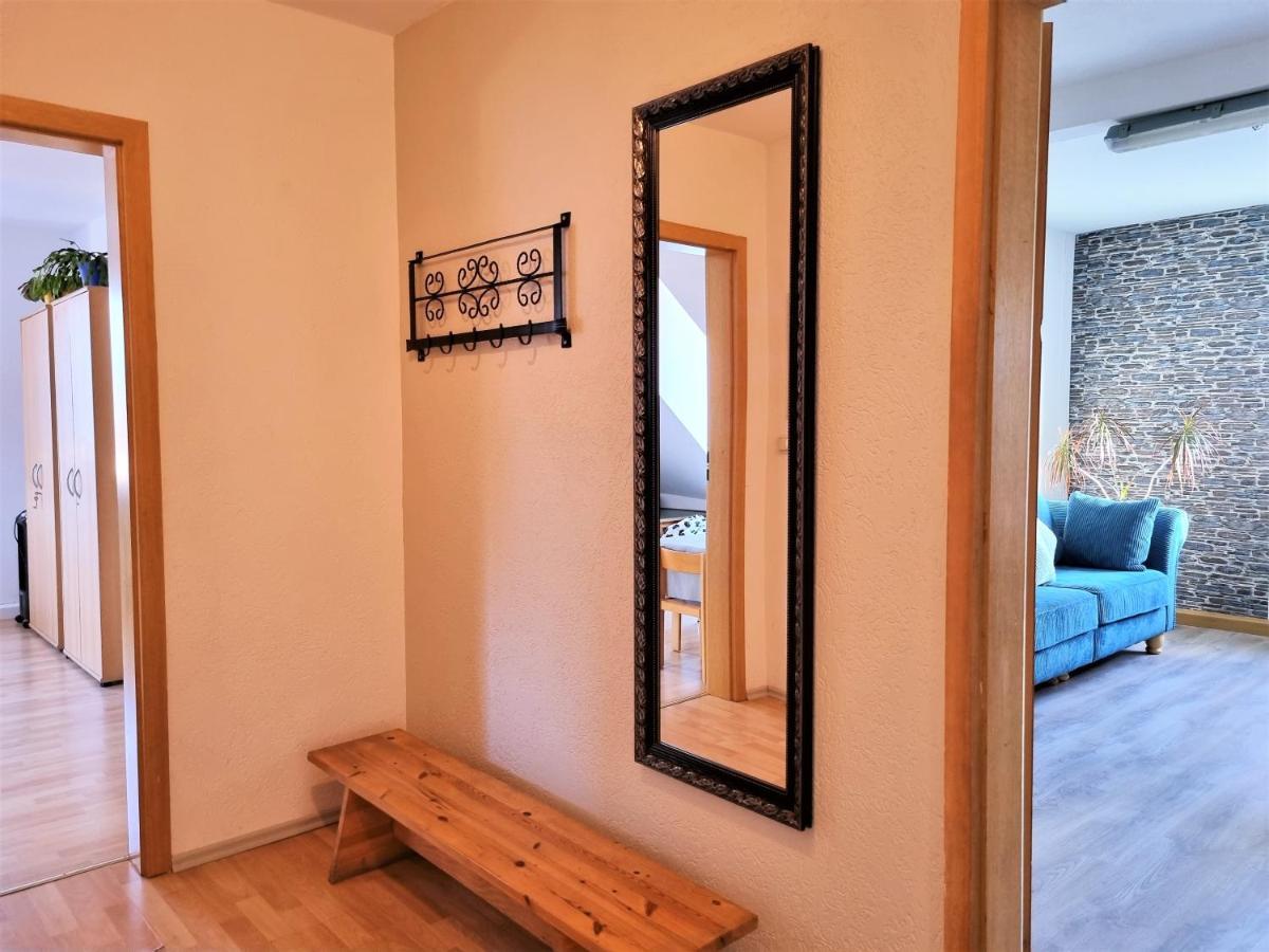 Apartment Bayreuth, Grosse Ferienwohnung Im Haus Mit Kunst, 3 Schlafzimmer, Kueche, Parkplatz Zewnętrze zdjęcie