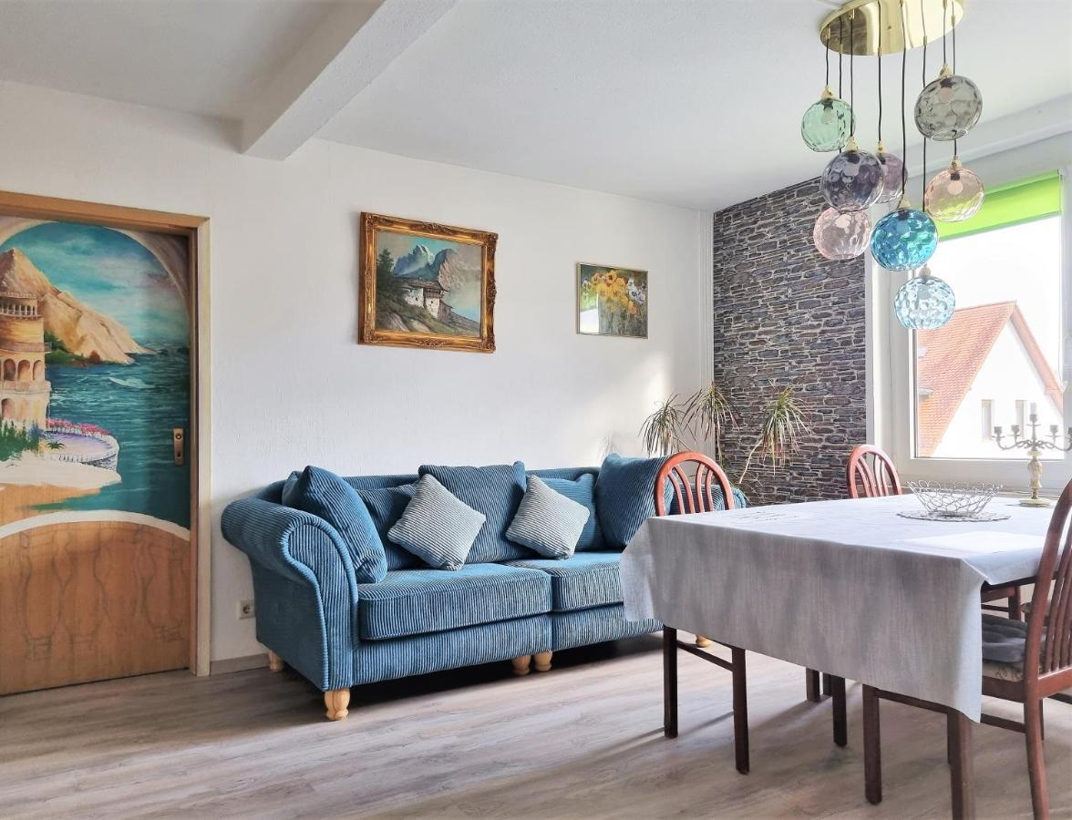 Apartment Bayreuth, Grosse Ferienwohnung Im Haus Mit Kunst, 3 Schlafzimmer, Kueche, Parkplatz Zewnętrze zdjęcie