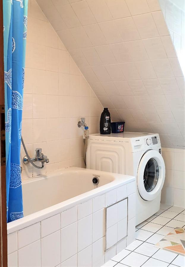 Apartment Bayreuth, Grosse Ferienwohnung Im Haus Mit Kunst, 3 Schlafzimmer, Kueche, Parkplatz Zewnętrze zdjęcie