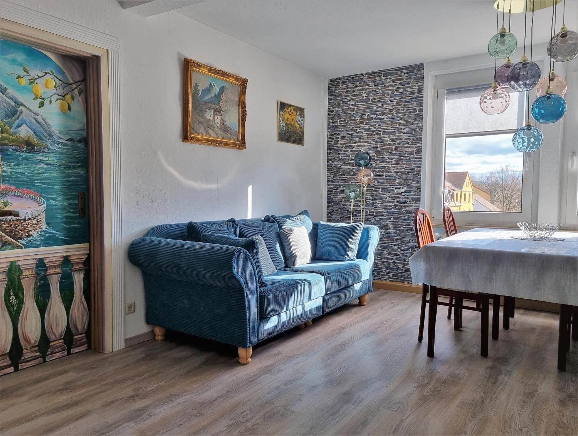 Apartment Bayreuth, Grosse Ferienwohnung Im Haus Mit Kunst, 3 Schlafzimmer, Kueche, Parkplatz Zewnętrze zdjęcie